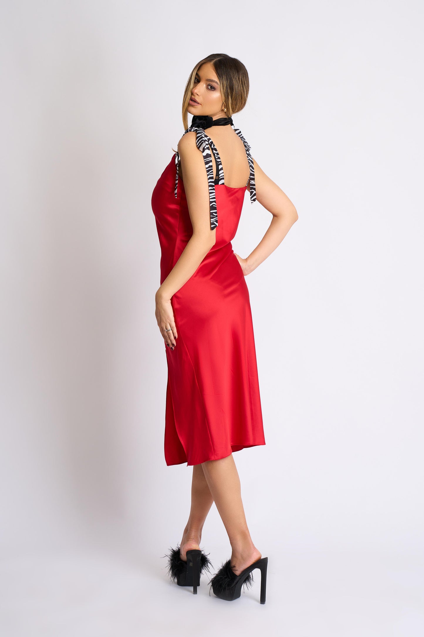 rochie rosie